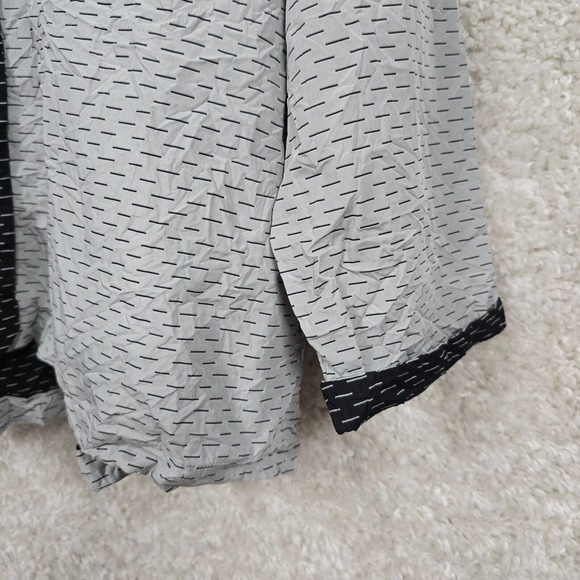 Liv by Habitat Top Womens Large Gray Black Button Up Long Sleeve Crinkle‎ Travel - Picture 2 of 13